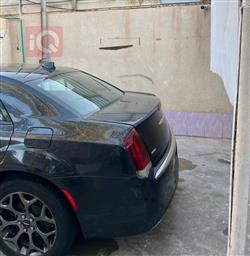 كرايسلر 300